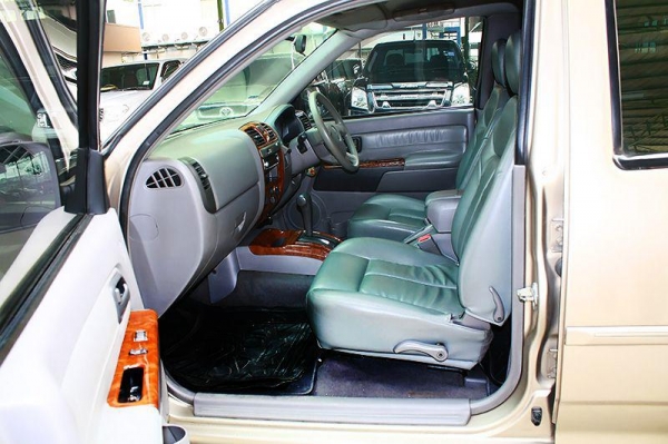 ISUZU D-MAX ADVENTURE Master 3.0 AT ปี 2003