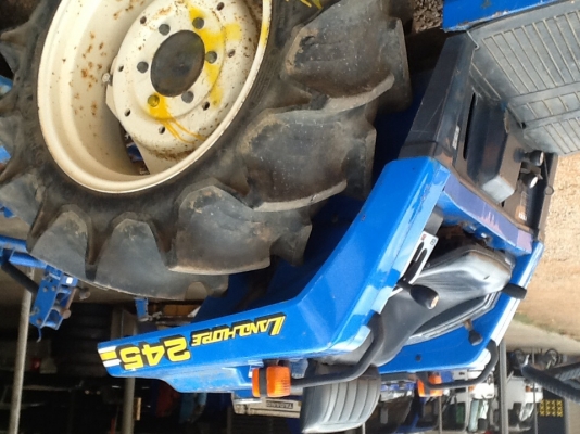 ขายรถแทรคเตอร์ 2 เพลา ยี่ห้อ อีเซกิ มือสองสภาพดีจากญี่ปุ่น พร้อมโรตารี่ ขายรถแทรคเตอร์ 2 เพลา ยี่ห้อ อีเซกิ มือสองสภาพดีจากญี่ปุ่น พร้อมโรตารี่