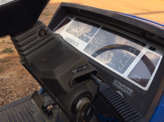 ขายรถแทรคเตอร์ 2 เพลา ยี่ห้อ อีเซกิ มือสองสภาพดีจากญี่ปุ่น พร้อมโรตารี่ ขายรถแทรคเตอร์ 2 เพลา ยี่ห้อ อีเซกิ มือสองสภาพดีจากญี่ปุ่น พร้อมโรตารี่