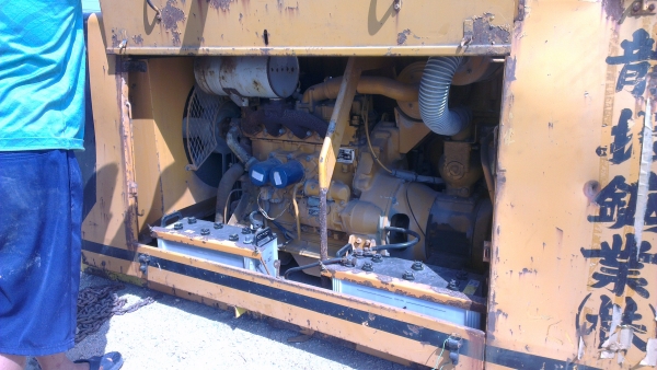 Sell> ขายเครื่องปั้มลมเคลื่อนที่ Komatsu มาจากญี่ปุ่น เครื่องใช้รอบ 2,000 rpm ประหยัดน้ำมันสุดๆครับ