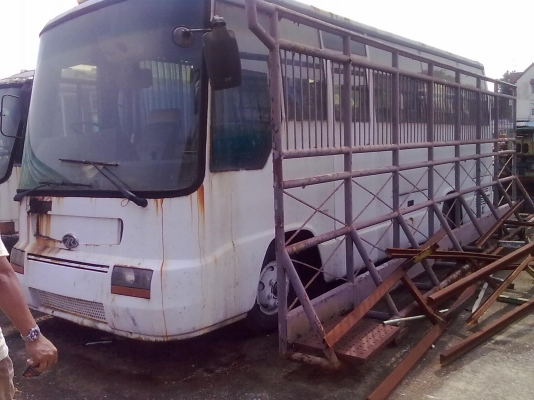 ขายรถบัสเก่า