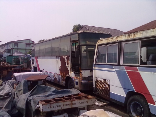 ขายรถบัสเก่า