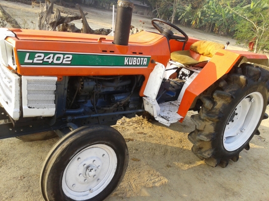 ขายรถไถ24แรงคูโบต้าพร้อมใช้งาน สภาพดี พร้อมตัวปั่น ขายรถไถ24แรงคูโบต้าพร้อมใช้งาน สภาพดี พร้อมตัวปั่น