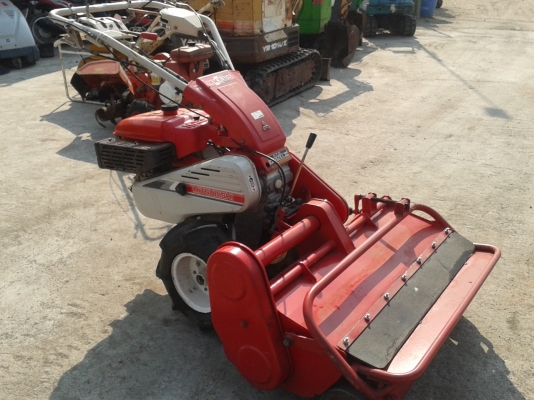 รถตัดหญ้า รหัสสินค้า :14001605 MITSUBISHI รุ่น :MKF85 www.nihonmono.com