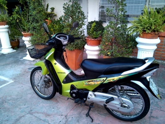 wave 125s โฉมไอ ไมล์ดิจิตอล กุญแจใหญ่