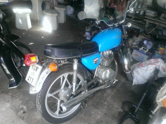 ขอขายรถน้องชายอีกคันครับ CB125 ทะเบียนแท้พร้อมโอน ขอขายรถน้องชายอีกคันครับ CB125 ทะเบียนแท้พร้อมโอน