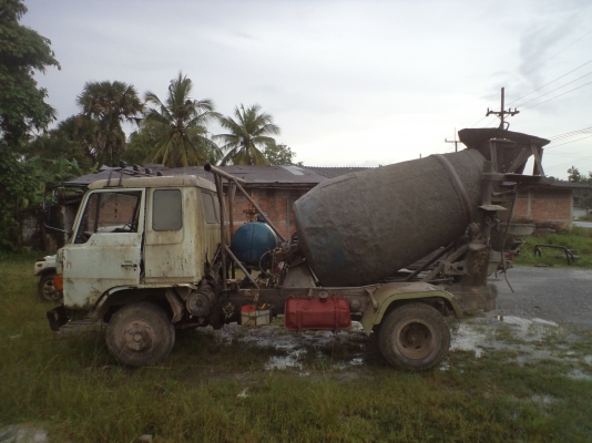 ขายรถผสมคอนกรีต(รถมิกซ์) HINO ขนาด 2 คิว