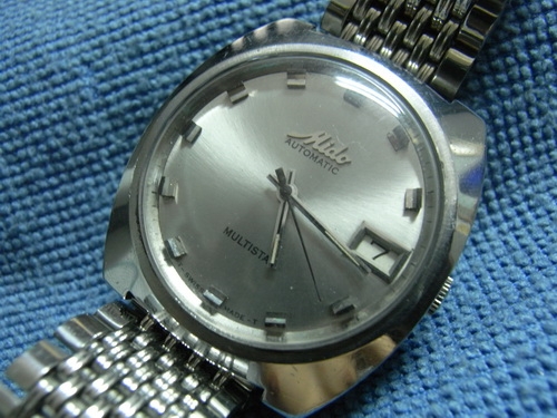 4ม.ค.((น้าเล็ก)) นำเสนอนาฬิกาข้อมือ