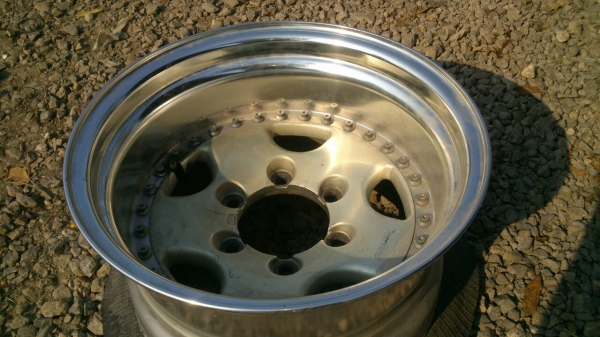 ขายล้อ 15"กว้างๆลึกๆ