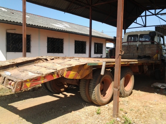 HINO หางปลาขึ้น200 เครื่อง EH700 เบรคทิฟี่ เพาเวอร์ เฟืองท้ายคุณหลง ไม่มีทะเบียนครับพี่น้อง