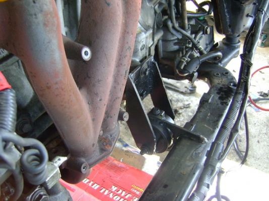 รับซ่อมและรับวางเครื่องรถเชฟโรเล็ต ซาฟิร่า