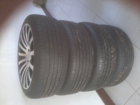 ขายล้อแม็กพร้อมยางขอบ 17นิ้ว4รู100 พร้อมใช้เลยสวยมาก0895835731 ยุท  บ้านไผ่