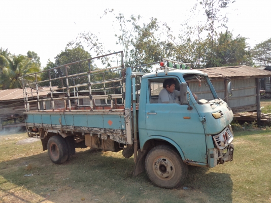 ขาย125000บาทรถ6ล้อราคาถูกๆตามสภาพอีซูซุเครื่อง110แรง เครื่องแน่น คัซซีสวยพร้อมใช้งานคับ