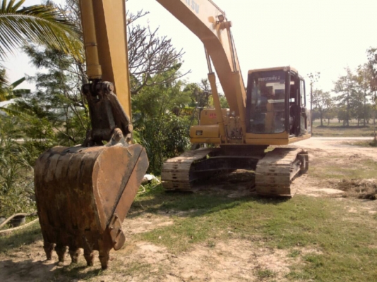KOMATSU PC200-ุ6 ซีเรีนล89000 (รถนอก)ไฟฟ้าครบ เล่มทะเบียน