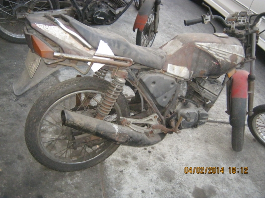 rxz 135 คันละ 7,000 มีสองคัน และ 3500 เอกสารครบ