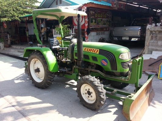 ต้องการขายรถไถ