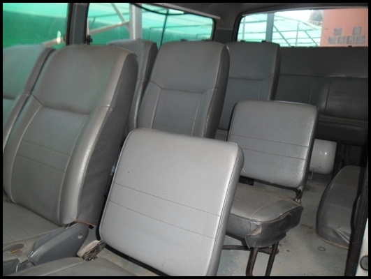 รถตู้ขายดาวน์ (ยกให้ฟรี)