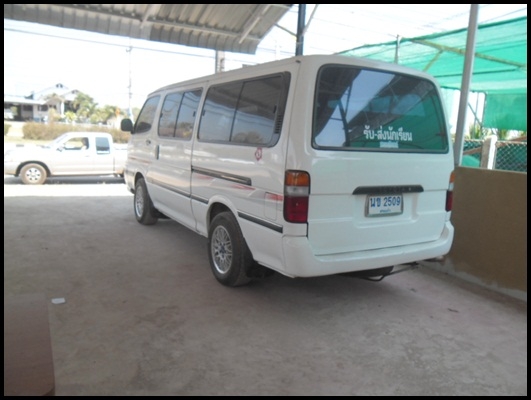 รถตู้ขายดาวน์ (ยกให้ฟรี)