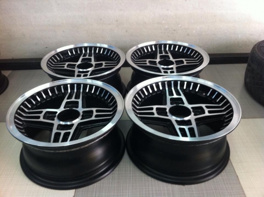 ล้อjapan 13x6 4/114 et20 สวยกิ๊บๆ