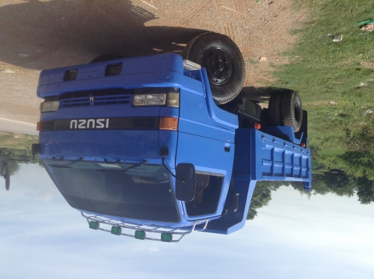 หกล้อดัมพ์ ISUZU ปี37 เครื่อง 160 HP ช่วงล่างใหญ่ เกียรใหญ่ หน้า-หลัง F (รถพร้อมใช้). 560,000