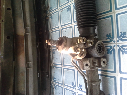 ขายแร็กพวงมาลัยพาวเวอร์ พร้อมตัวปั่น VOLVO 460