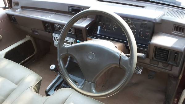 ***ขายแล้วครับขอบคุณ Truck2hand ขายกระบะตอนเดียว MITSU L200 Cyclone 2.5ปี32/89 เครื่องเดิมเกียร์เดิม เครื่องอ่อน เกียร์ดี ช่วงล่างแน่นคัสวีสวยเดิม ไม่ปะไม่ดาม กระบะเก็บงานแล้ว ล้อแม็ก ยางดี หัวเก๋งสวยภายในสวยคอนโซลครบ แอร์เย็น สีสันดีรถเคลียร์สีแล้ว ขายตา