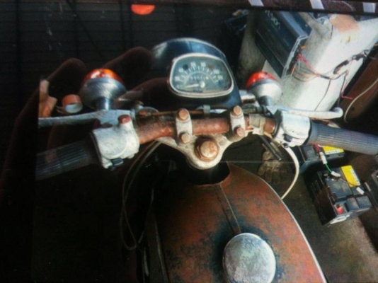 Honda CD125K กระเป๋าใหญ่ รถเชียงกงครับ Honda CD125K กระเป๋าใหญ่ รถเชียงกงครับ