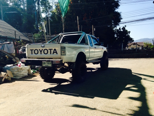 ขายรถกะบะsr5. โฟวีล คานแข็ง ตัวประกอบนอก