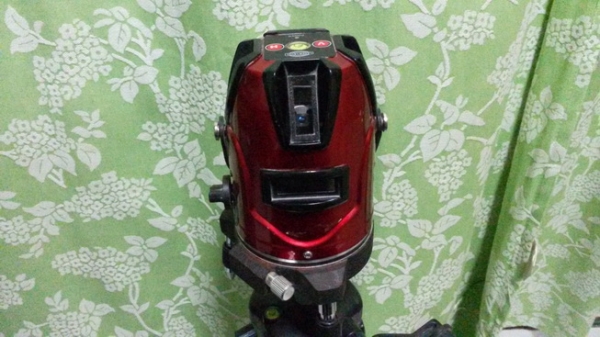 เครื่องวัดระดับเลเซอร์ รอบทิศทาง 360องศา พร้อมใช้งาน เครื่องวัดระดับเลเซอร์ รอบทิศทาง 360องศา พร้อมใช้งาน