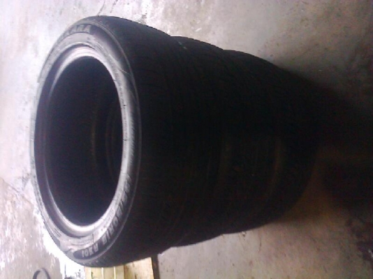 ยาง\%195 50R15ดอกสวยๆหน้านิ่ม1คู่แถมดีสโตนปี13ให้1เส้นคับ