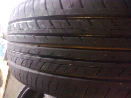 ยาง\%195 50R15ดอกสวยๆหน้านิ่ม1คู่แถมดีสโตนปี13ให้1เส้นคับ