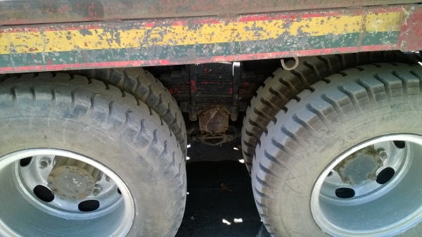 10ล้อ165แรง เพลาเดียว..ติดเครน 3ตัน 3 ปลอก(2ชัก) มีวินลากพร้อม...