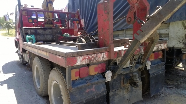 10ล้อ165แรง เพลาเดียว..ติดเครน 3ตัน 3 ปลอก(2ชัก) มีวินลากพร้อม...