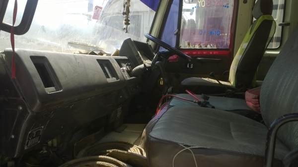 10ล้อ165แรง เพลาเดียว..ติดเครน 3ตัน 3 ปลอก(2ชัก) มีวินลากพร้อม...