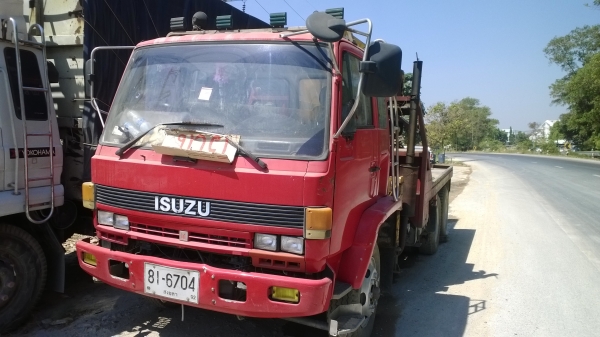 10ล้อ165แรง เพลาเดียว..ติดเครน 3ตัน 3 ปลอก(2ชัก) มีวินลากพร้อม...