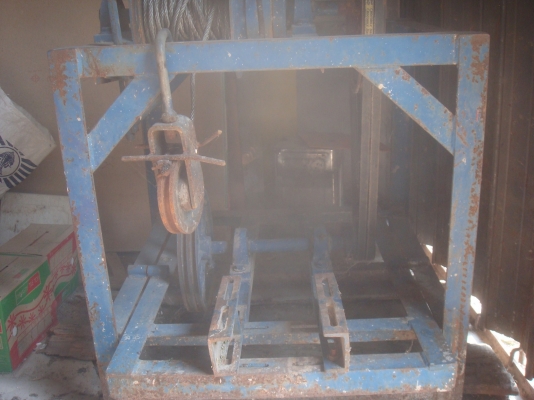 ขายกว้านสลิงขึ้นปูน 4400