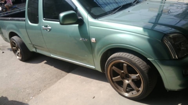 ขายล้อแม็ก te37 F9.5 R10.5 พร้อมยางปี13