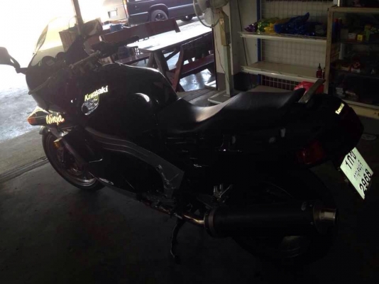 ขาย kawasaki zx10 1989 ทะเบียนแ้ท้ 95,000 บาท