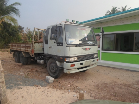 สิบล้อhino 165 แรง จดประกอบปี 46