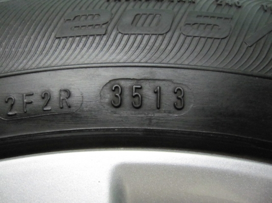 ขายล้อแม็กพร้อมยางป้ายแดง Honda Civic ขอบ 16 ปลายปี 13