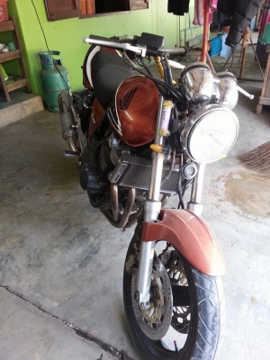ขาย Cb400 ทะเบียนแท้ครับ