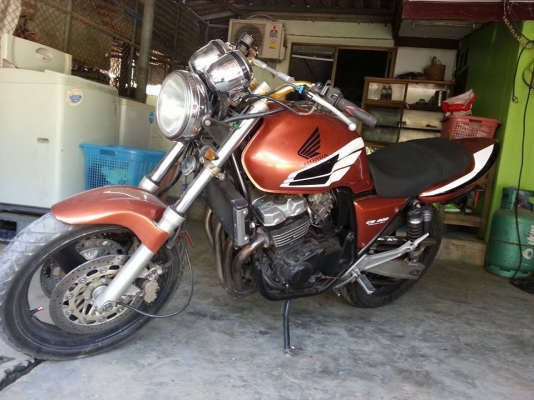 ขาย Cb400 ทะเบียนแท้ครับ