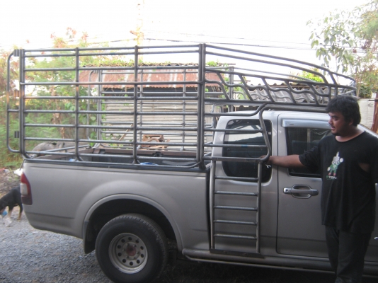 คอกเหล็ก