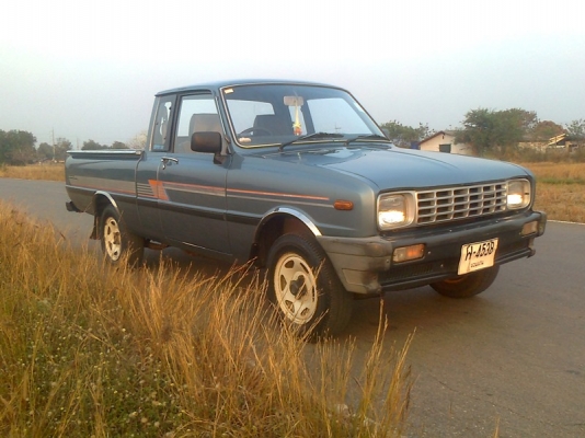 มาสด้าน้อย สภาพสวยและเดิมที่สุด เท่าทีเคยเห็นมา มาสด้าน้อย สภาพสวยและเดิมที่สุด เท่าทีเคยเห็นมา