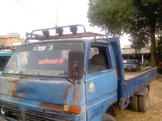 6ล้อ 115  สามปัด หกน็อตเอาไปทำดั้มได้เลย240000