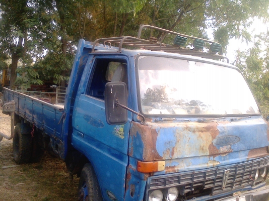 6ล้อ 115  สามปัด หกน็อตเอาไปทำดั้มได้เลย240000