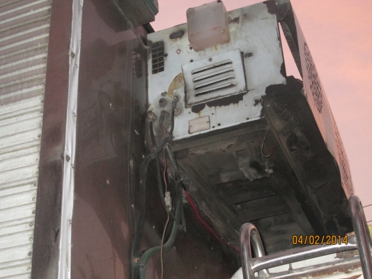 HINO-F18HO7C-ตู็ทำความเย็น-ครัชซีสวย-เครีองเสีย-ขายตามสภาพ-450,000-