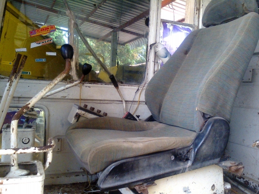 แบคโฮ 120-3 โซ่ใบสวยเครื่องดีมาก 430000 แบคโฮ 120-3 โซ่ใบสวยเครื่องดีมาก 430000