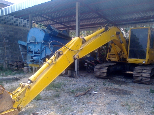 แบคโฮ 120-3 โซ่ใบสวยเครื่องดีมาก  430000