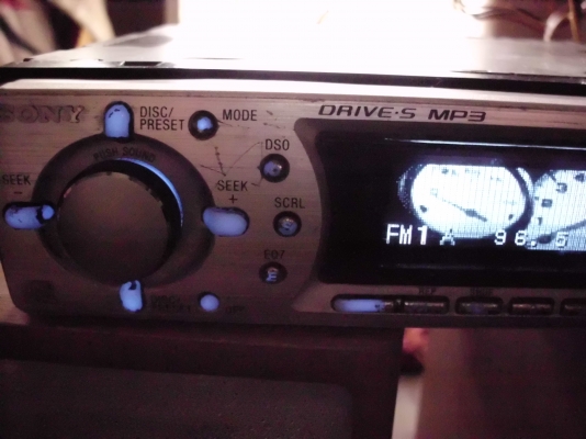 ขาย front sony รุ่นใหญ่ cd MP3 3preout 850 บาท ดูรายละเอียด